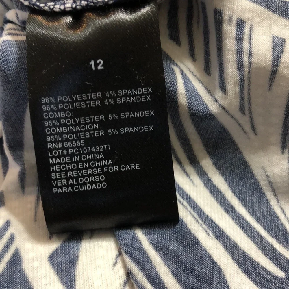 NWT PERCEPTIONS NEW YORK SIZE 12 NAVY BLUE & WHITE TEXTURED LEAF PATTERN